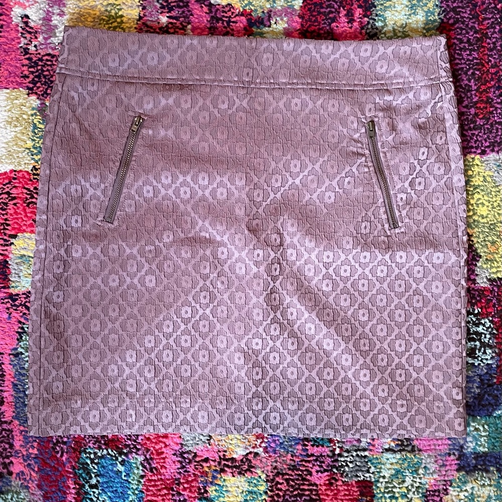 Ann Taylor LOFT - Above the Knee Skirt sz8